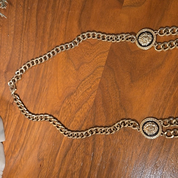 Gold Link DOUBLE /SINGLE Necklace w/2 Lion Heads Set in Black Enamel - Picture 4 of 8